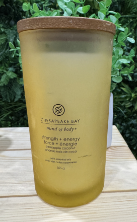 Ароматична свічка Strength & Energy від Chesapeake Bay